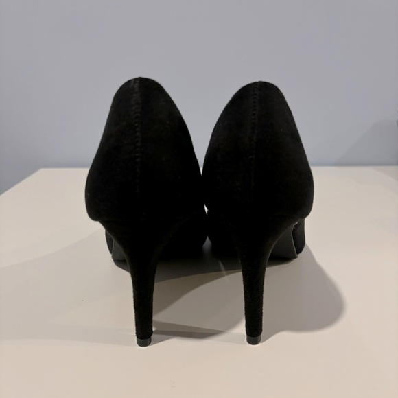 Black Suede Closed Pointed Toe High Heels - Picture 3 of 4